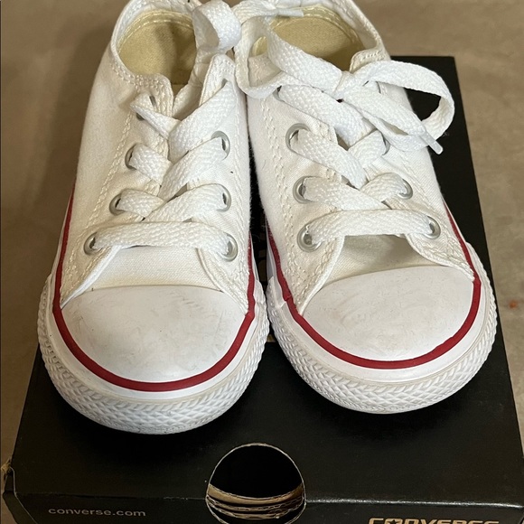 Used converse - Picture 2 of 5